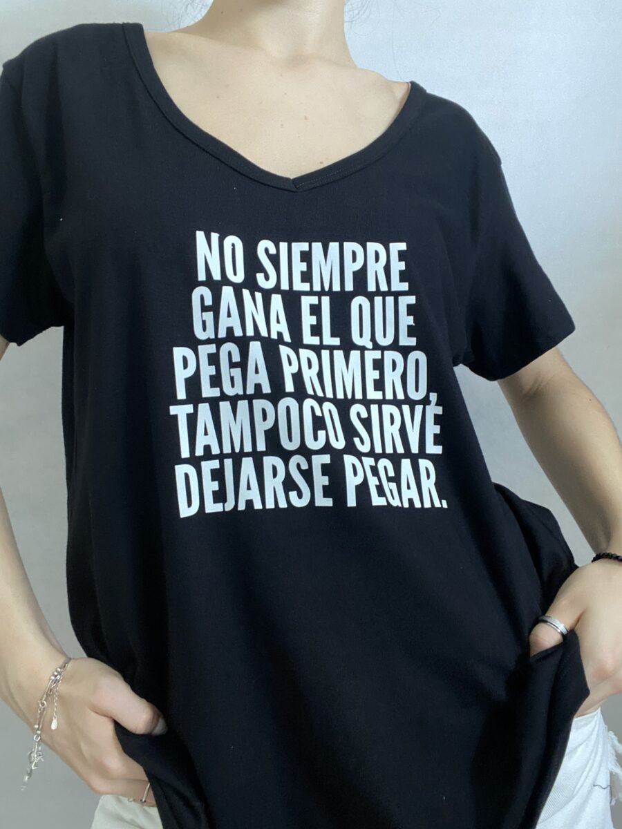 Remeras escote en V - Imagen 2